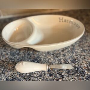 Ceramic Serving Dish with Spreader